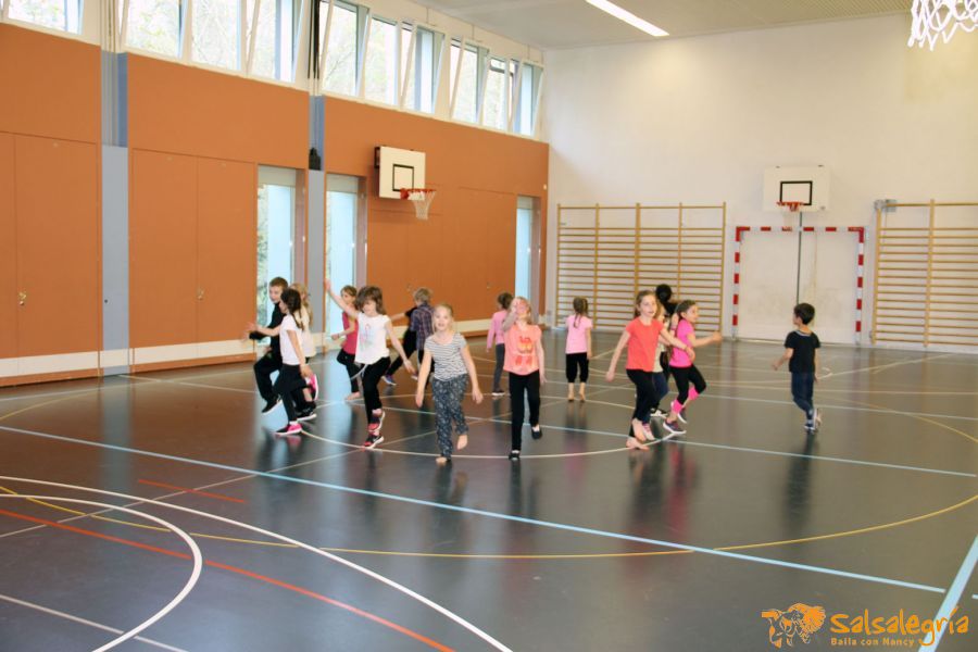 Salsalegria-Schule-Balgrist-April-2017-034.jpg