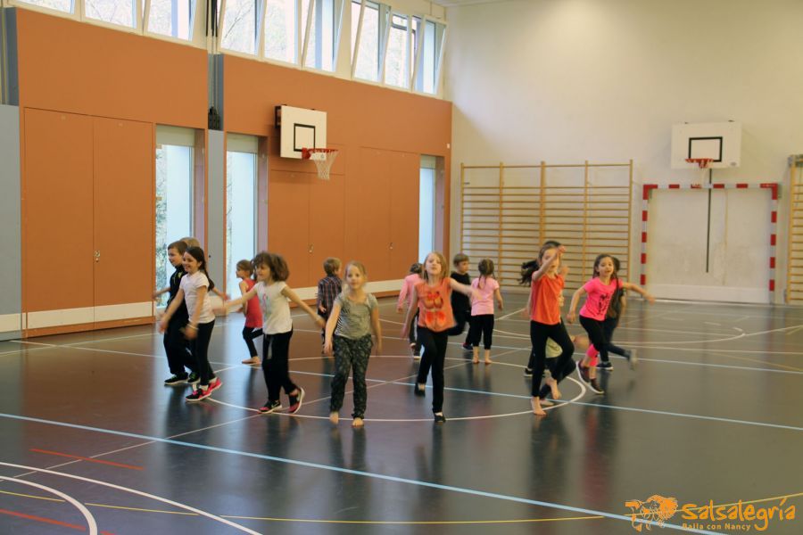 Salsalegria-Schule-Balgrist-April-2017-035.jpg