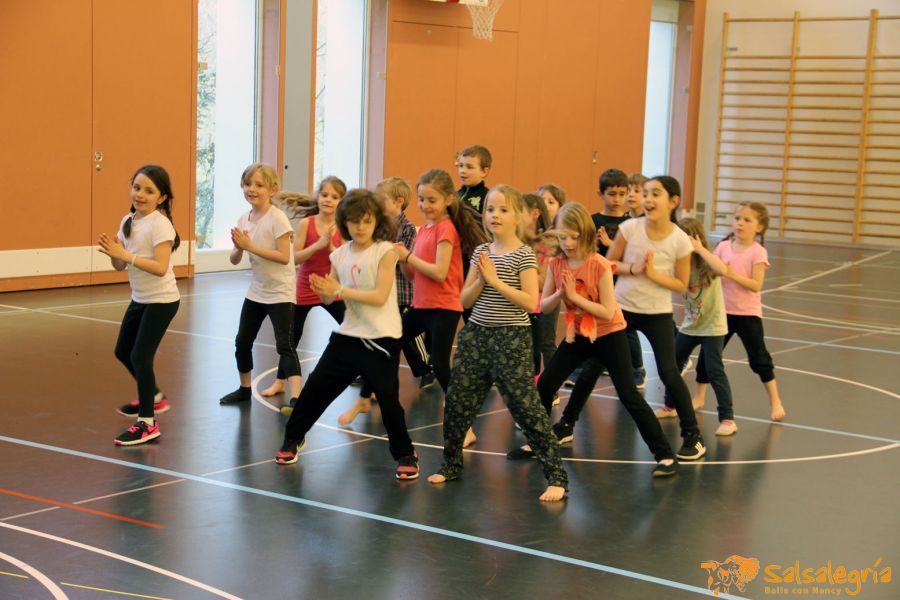 Salsalegria-Schule-Balgrist-April-2017-045.jpg