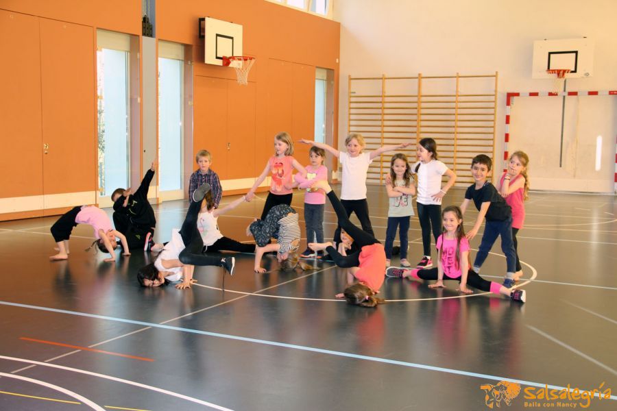 Salsalegria-Schule-Balgrist-April-2017-049.jpg