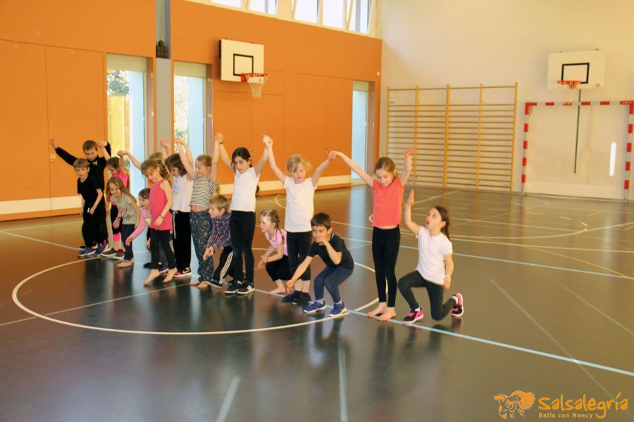 Salsalegria-Schule-Balgrist-April-2017-053.jpg
