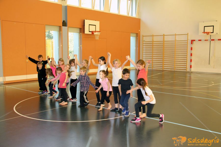Salsalegria-Schule-Balgrist-April-2017-054.jpg
