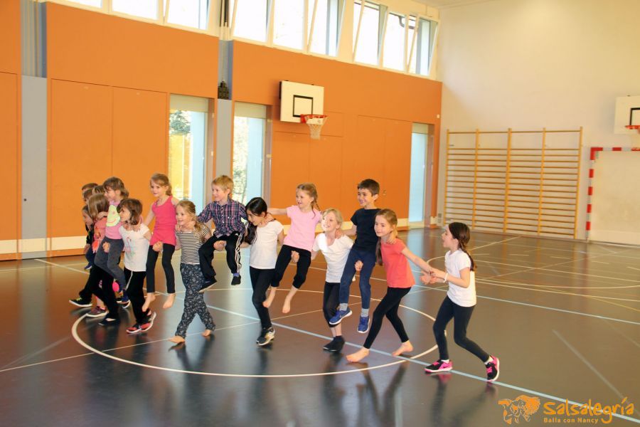 Salsalegria-Schule-Balgrist-April-2017-055.jpg