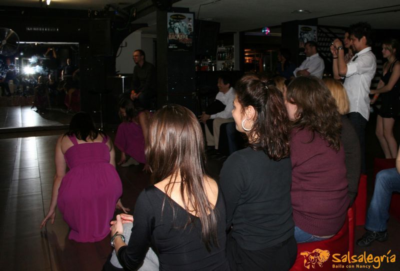 salsalegria-danceteam-zouk-show-zouk-night-03-2010-004.jpg