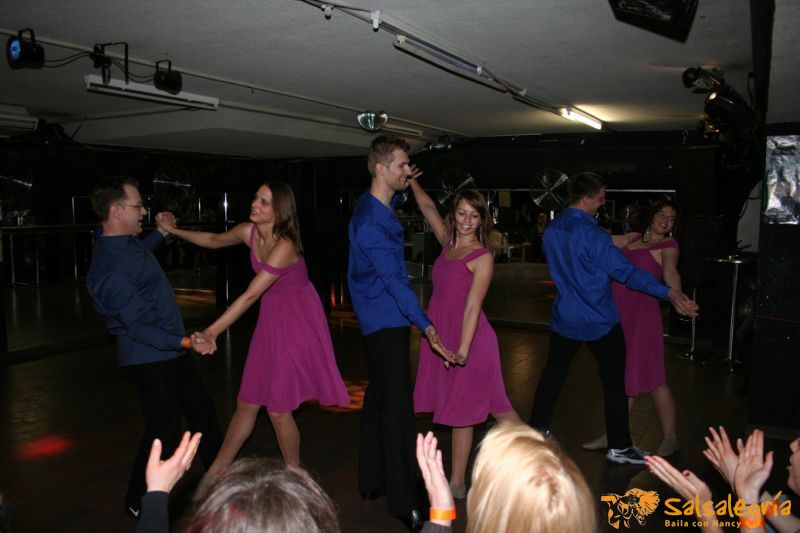 salsalegria-danceteam-zouk-show-zouk-night-03-2010-013.jpg