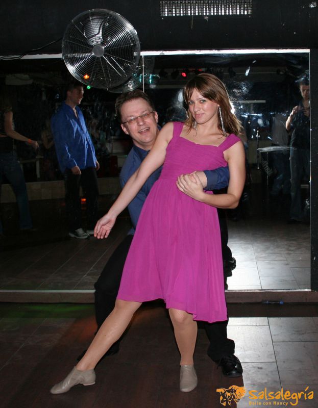 salsalegria-danceteam-zouk-show-zouk-night-03-2010-020.jpg