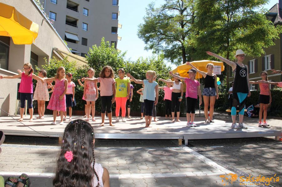 Salsalegria-Kinder-Tanzen-Zumba-Kids-August-2016-Sommerfest-Hottingen-006.jpg
