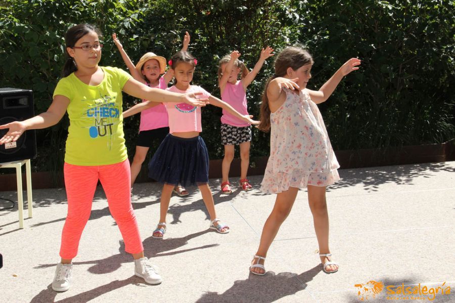 Salsalegria-Kinder-Tanzen-Zumba-Kids-August-2016-Sommerfest-Hottingen-037.jpg
