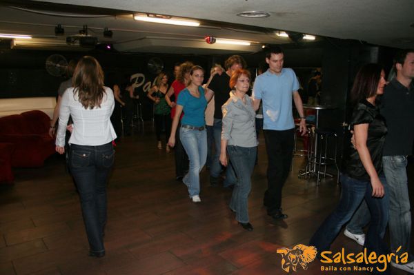 Salsalegria_Zouk_Night_April_2009_003.jpg