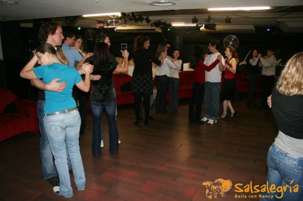 Salsalegria_Zouk_Night_April_2009_005.jpg