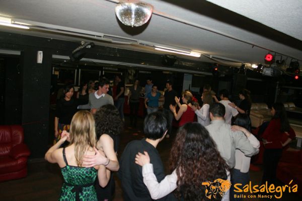 Salsalegria_Zouk_Night_April_2009_009.jpg