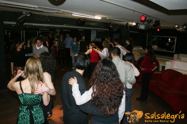 Salsalegria_Zouk_Night_April_2009_010.jpg