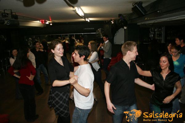 Salsalegria_Zouk_Night_April_2009_011.jpg
