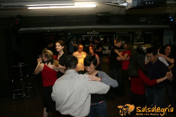 Salsalegria_Zouk_Night_April_2009_013.jpg