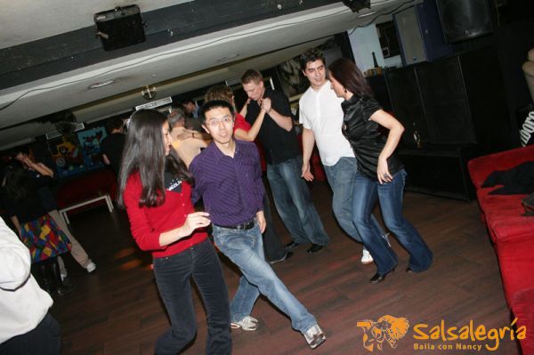 Salsalegria_Zouk_Night_April_2009_014.jpg
