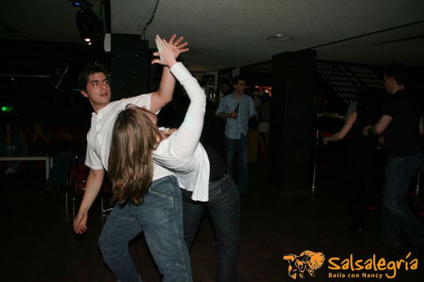 Salsalegria_Zouk_Night_April_2009_032.jpg