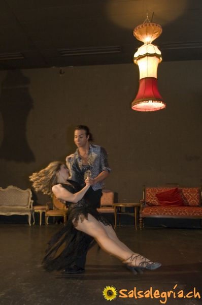 Salsalegria_Nancy_Zouk_Show_Pics_Nov_08_22.jpg