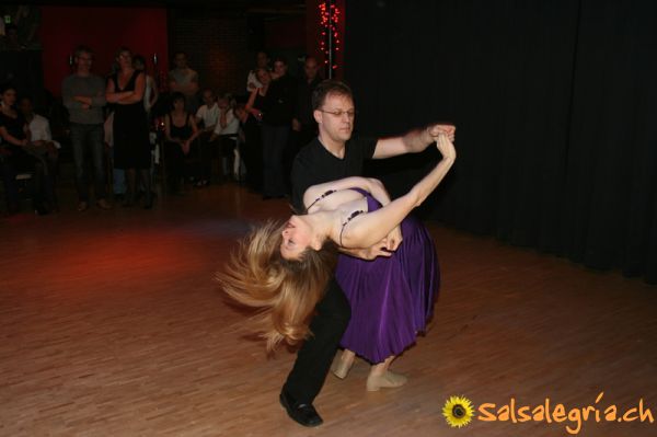 Salsalegria_Zouk_Samba_Nancy_Thomas_Show_Bilder_Jan_09_04.jpg