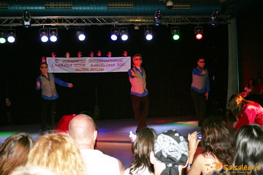 danceteam-salsalegria-zouk-show-bcn-2010-001-web.jpg