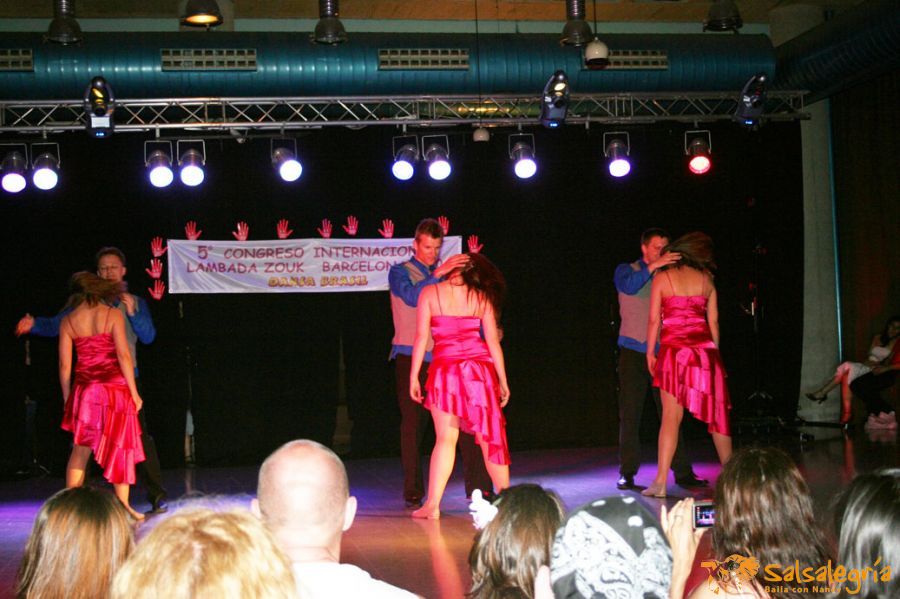danceteam-salsalegria-zouk-show-bcn-2010-009-web.jpg