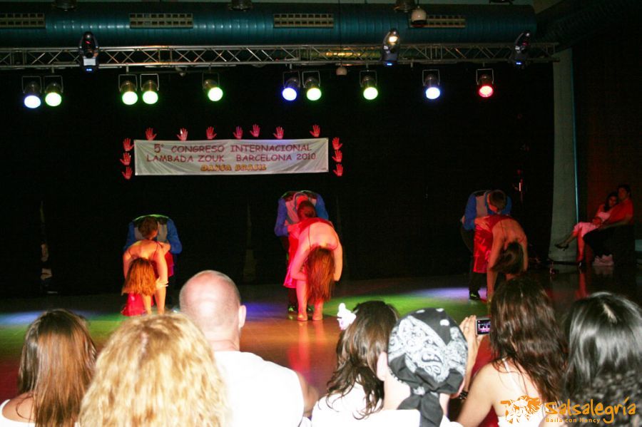 danceteam-salsalegria-zouk-show-bcn-2010-020-web.jpg