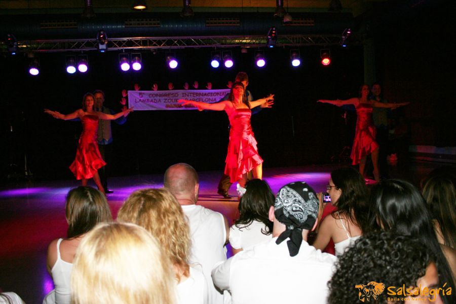 danceteam-salsalegria-zouk-show-bcn-2010-056-web.jpg