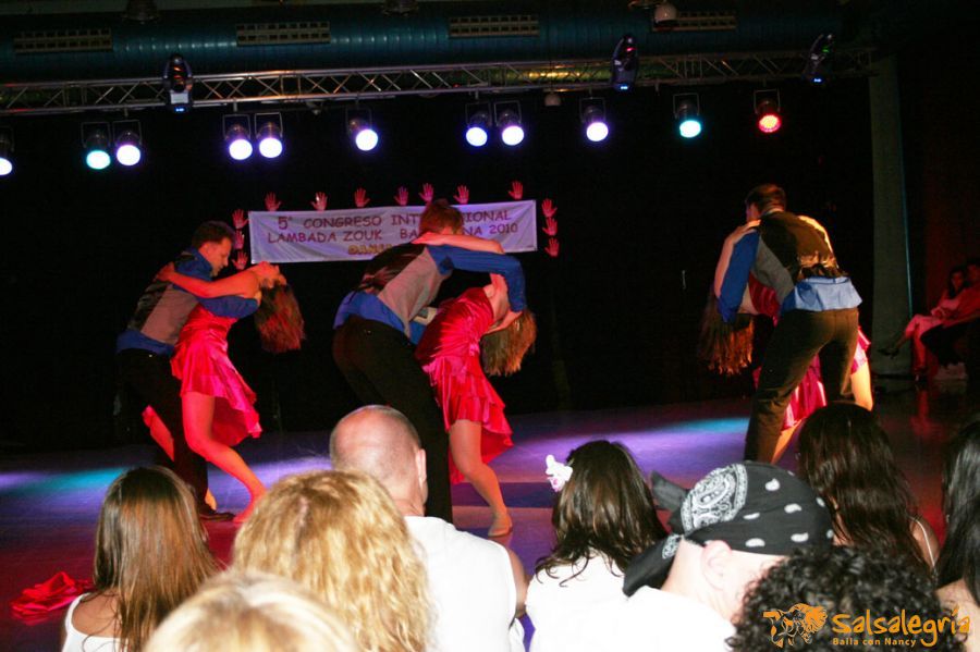 danceteam-salsalegria-zouk-show-bcn-2010-070-web.jpg