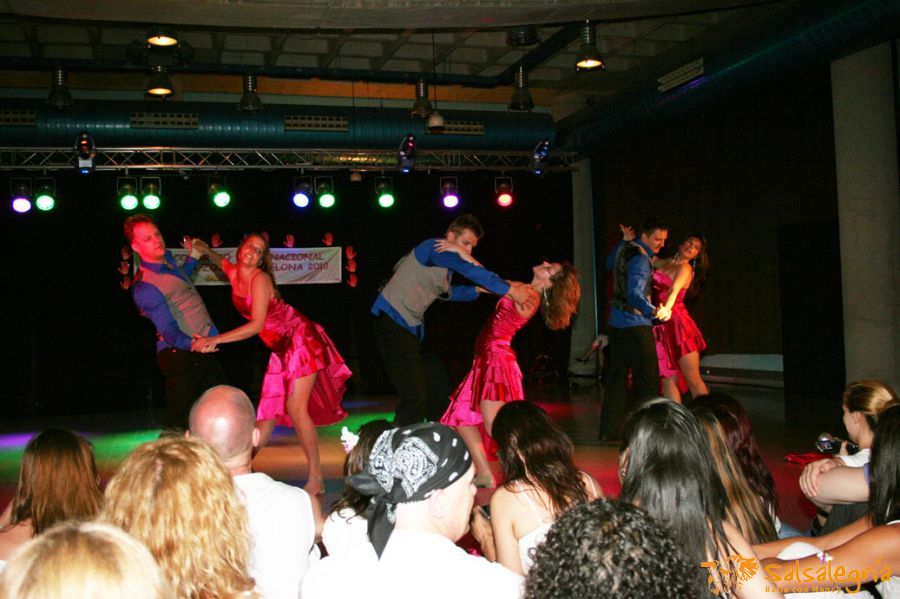 danceteam-salsalegria-zouk-show-bcn-2010-073-web.jpg