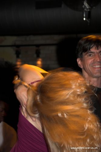 samba_zouk_show_luis_adriana_nancy-37.jpg