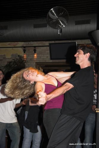 samba_zouk_show_luis_adriana_nancy-40.jpg
