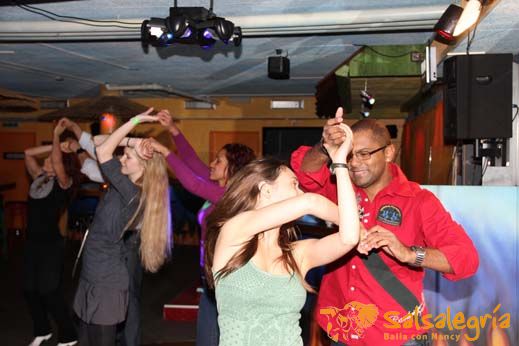 web-x-mas-Zouk-2010-3-xmas-zouk-zurich.jpg