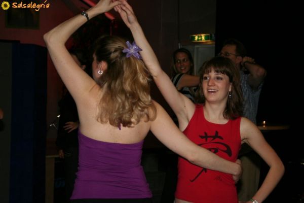 salsalegria_zouk_night_120507-02.jpg